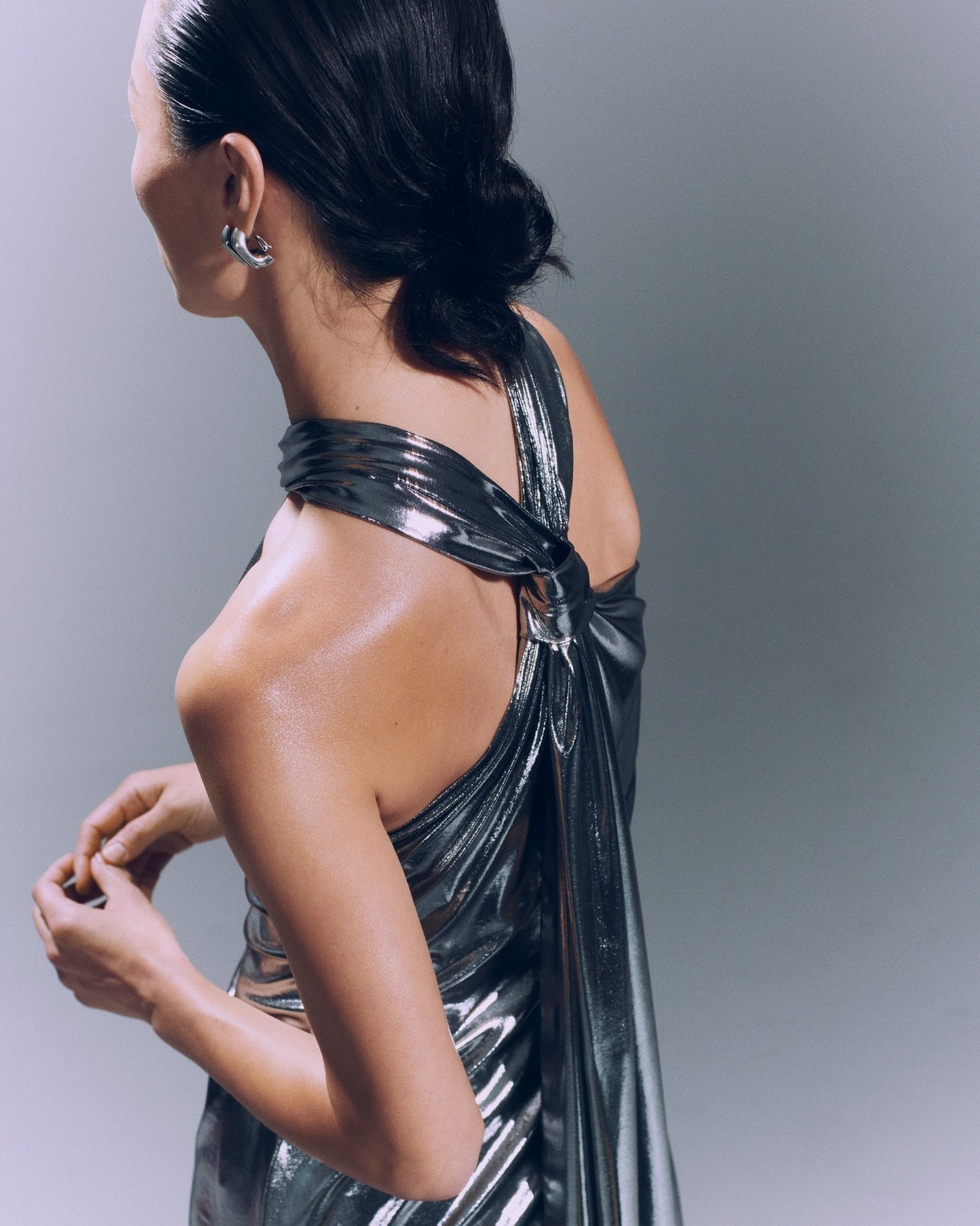 MICHELLE RHEE Knotted Back-Tie Mini Dress